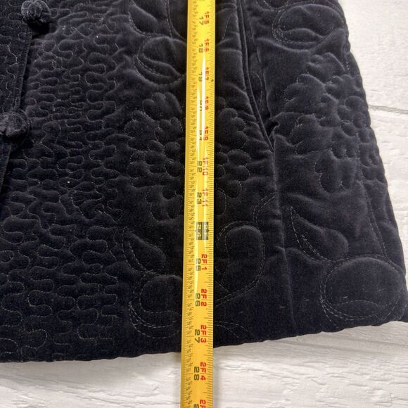 Vintage Quilted Black Velvet Mandarin Collar Jacket Women's Asian Inspired Coat - Picture 14 of 15